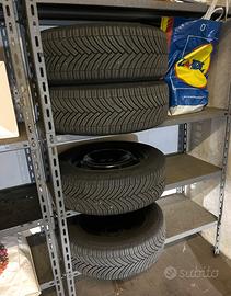 Gomme 4 Stagioni 185/60 R15