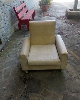 poltrone in pelle 