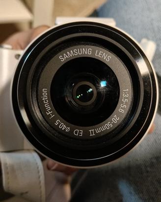 fotocamera Samsung NX1000 Mirrorless 20.3MP - wifi