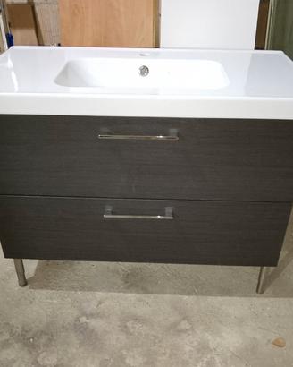 MOBILE E LAVELLO BAGNO