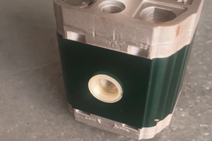 Pompa idraulica 3.2cc sx