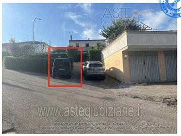 Box/Posto auto Spoltore [A4356618]