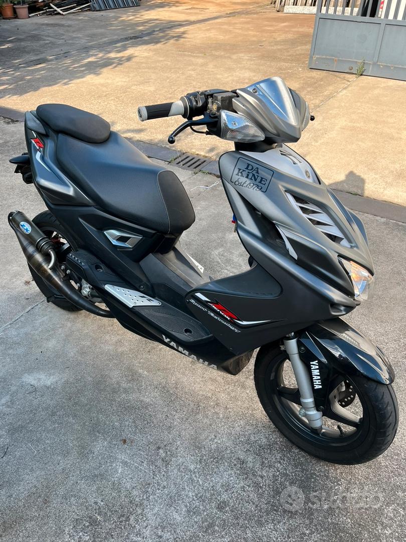 Modello Aerox Scooter Yamaha Aerox 50 Usato Yamaha Aerox 50 2t