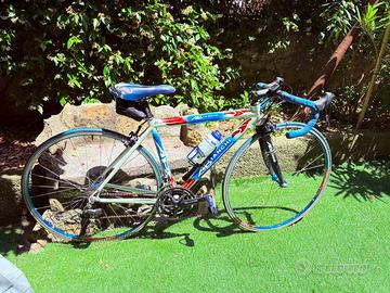 Bici da corsa BIANCHI,SHIMANO 105forcella carbonio