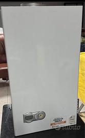 Caldaia Ferroli mod Domi Pro C 24 N