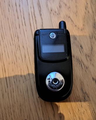 Cellulare Motorola V220