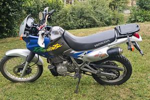 HONDA DOMINATOR NX 650 