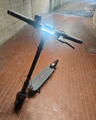 monopattino elettrico  ninbot f3