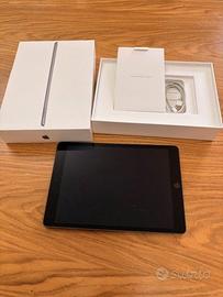 iPad 9th + cover Logitech + tastiera