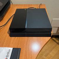 Play Station 4 - PS4