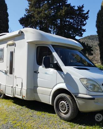 Rimor 67 su Mercedes Sprinter V8 184cv - 128.000km