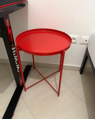 Tavolino tondo in metallo rosso – design moderno