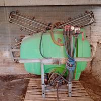 Erogatore per diserbo