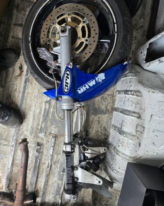 Pezzi di ricambio per Suzuki SV 650 a carburatore