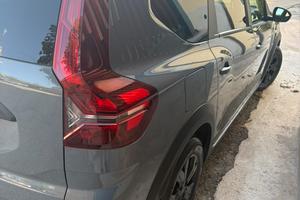 Dacia jogger 7 posti extreme 1000 gpl turbo