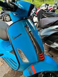 Vespa sprint sport 150cc - pari al nuovo 400km!