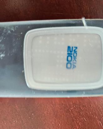 Nokia 2100 per i nostalgici e appassionati 