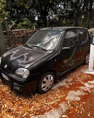 FIAT 600 Sporting con allestimento Abarth di serie