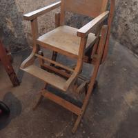 seggiolino vintage in legno