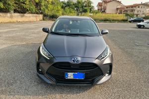 toyota yaris 1.5 hybrid 2022