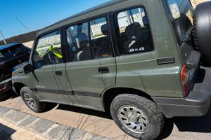 Suzuki vitara sidekick motore nuovo