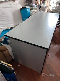 Scrivania 180x80