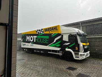 Race trailer race truck camion team