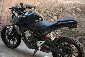 HONDA CB125R