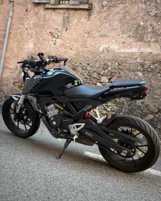 HONDA CB125R