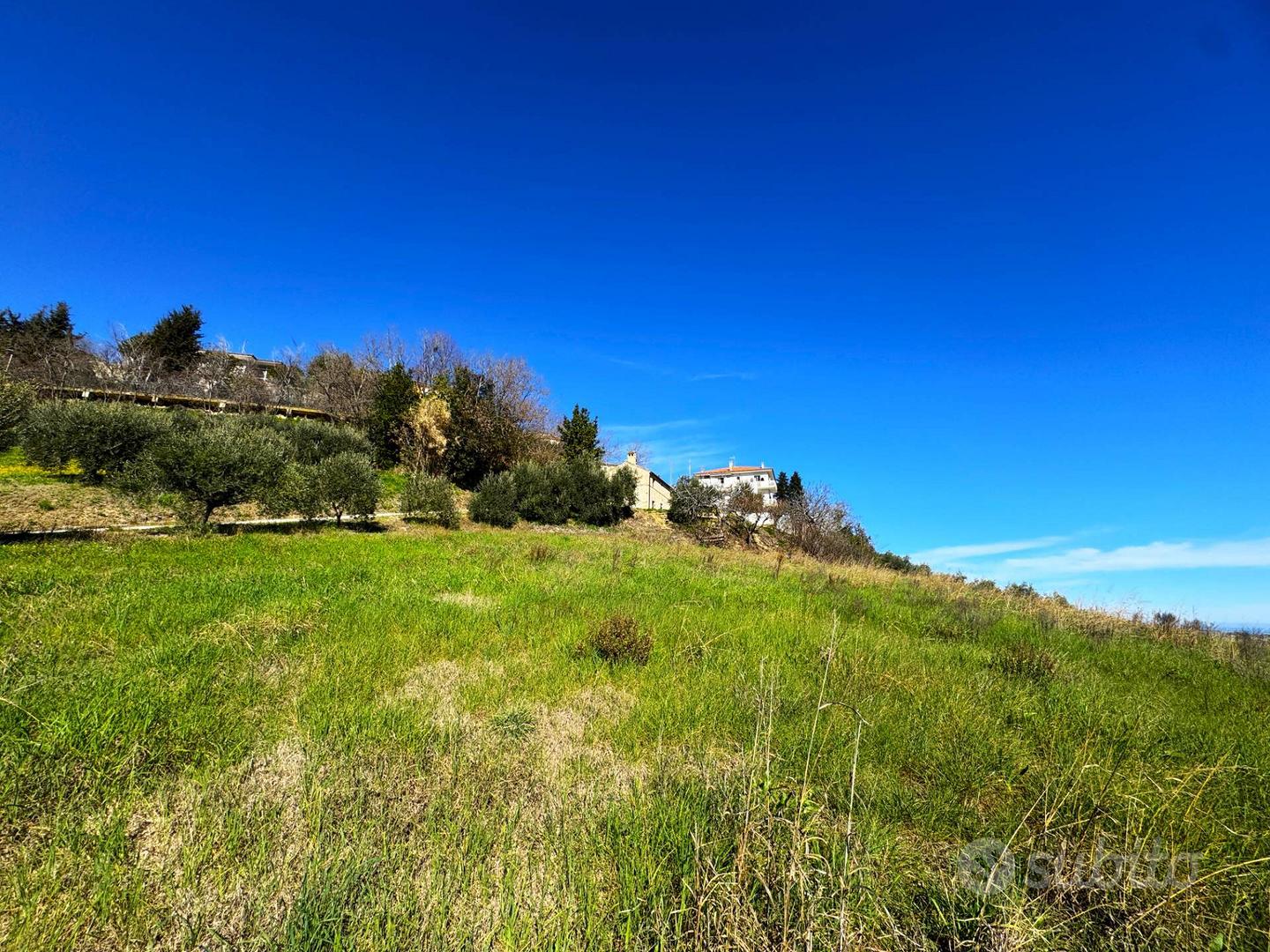 Casa Colonica con Terreno - Ponzano di Fermo - Vista 4