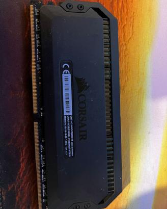 Corsair DOMINATOR PLATINUM RGB