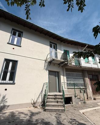 Bilocale nuovo + deposito 102mq e cortile 180mq