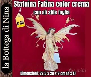 Statuina Fatina color crema con ali stile foglia,