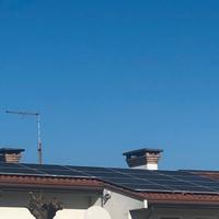 16 pannelli fotovoltaici da 250W + inverter Aurora