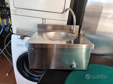 lavabo lavandino lavamani con pulsante 