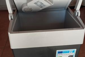 FRIGORIFERO PORTATILE 12/220 VOLT