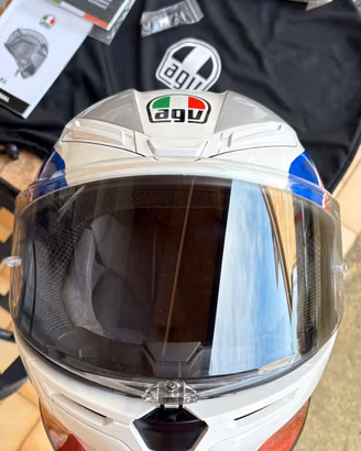 Casco AGV K6