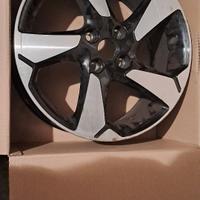 Cerchio in lega 17" Rough Metal - FORD FIESTA 2020
