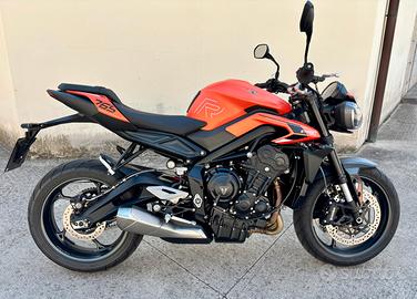 Triumph Street Triple 765 R