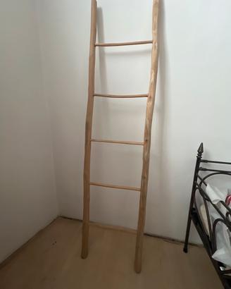 Scaletta legno porta asciugamani
