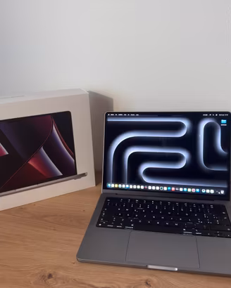 Apple macbook pro 14” m2 pro 16gb ram 512gb ssd