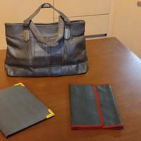 Porta documenti in materiale sintetico 