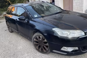 Citroen C5 Executive 2000 140HDI