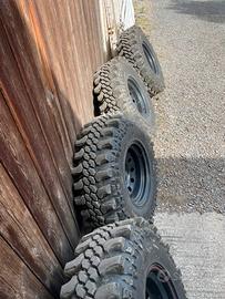 Gomme e cerchi fuoristrada  CST