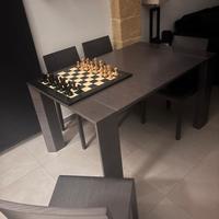 Tavolo design allungabile con 4 sedie