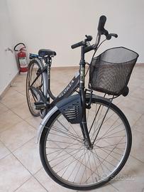 Bici da 26 con cestino 