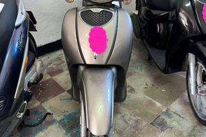 Aprilia Scarabeo 50 4T