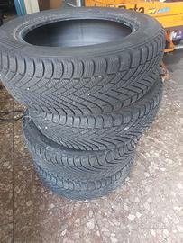 Pneumatici 205/55 R16 Pirelli