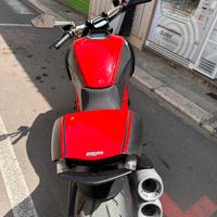 Ducati Diavel S red carbon abs