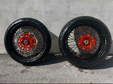 Cerchi 17 pollici Motard